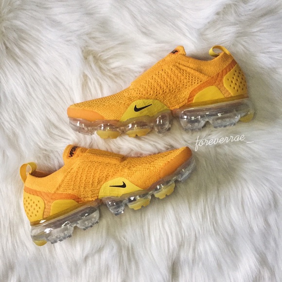 • • S O L D • •  (@alyna_xo) Nike | Air VaporMa... - Picture 3 of 5